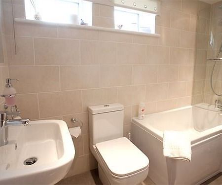 Blossom House Bed & Breakfast บักซ์ตัน ภายนอก รูปภาพ